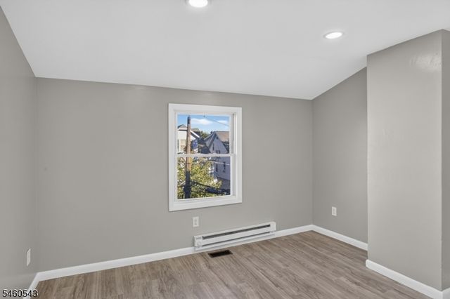 23 Leo Pl, Newark City, NJ 07108