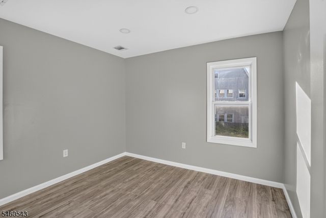 23 Leo Pl, Newark City, NJ 07108
