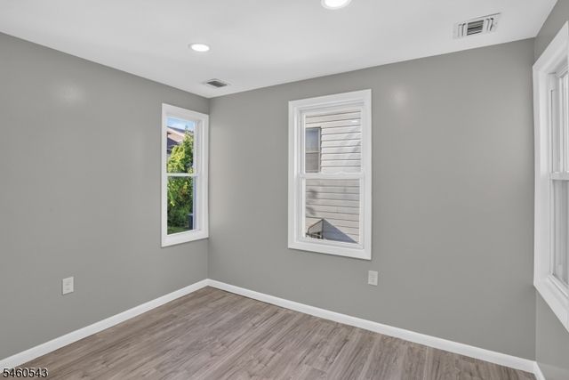 23 Leo Pl, Newark City, NJ 07108