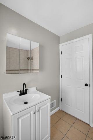 23 Leo Pl, Newark City, NJ 07108