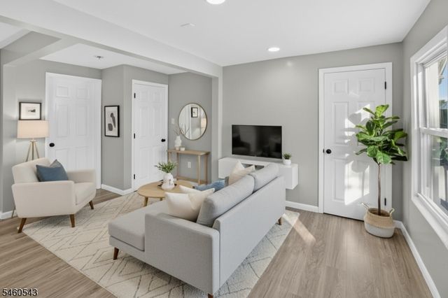 23 Leo Pl, Newark City, NJ 07108
