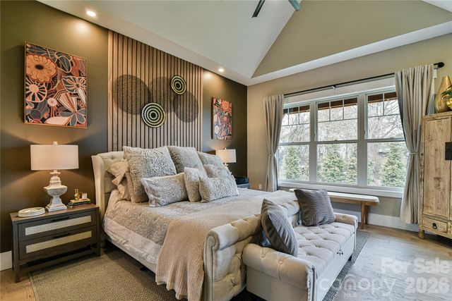 138 Mavrick Drive, Mills River, NC 28759