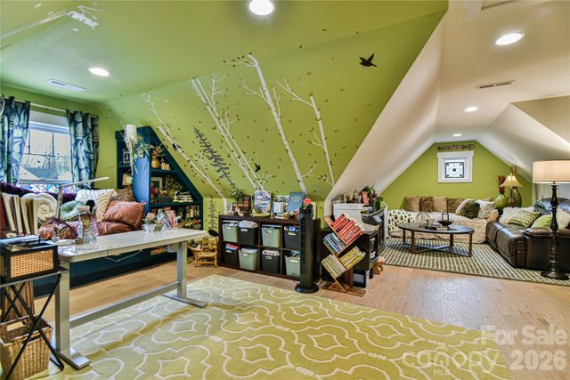 138 Mavrick Drive, Mills River, NC 28759