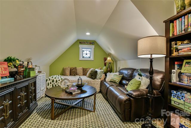 138 Mavrick Drive, Mills River, NC 28759