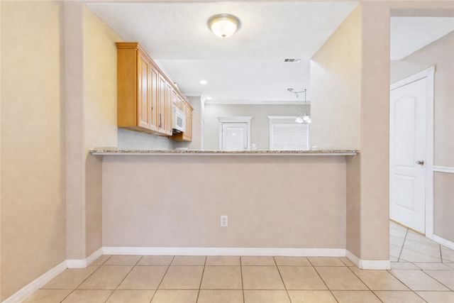 1000 Spring Loop 2103, College Station, TX 77840