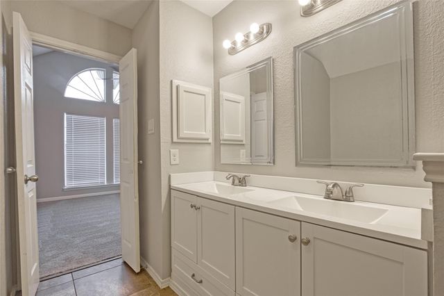 4426 Trace Mill Court, Houston, TX 77066