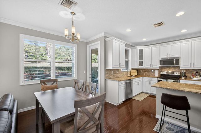 4543 Mediterranean Circle, Palm Beach Gardens, FL 33418