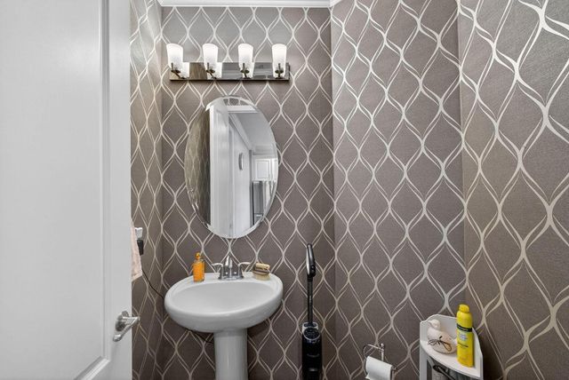 4543 Mediterranean Circle, Palm Beach Gardens, FL 33418