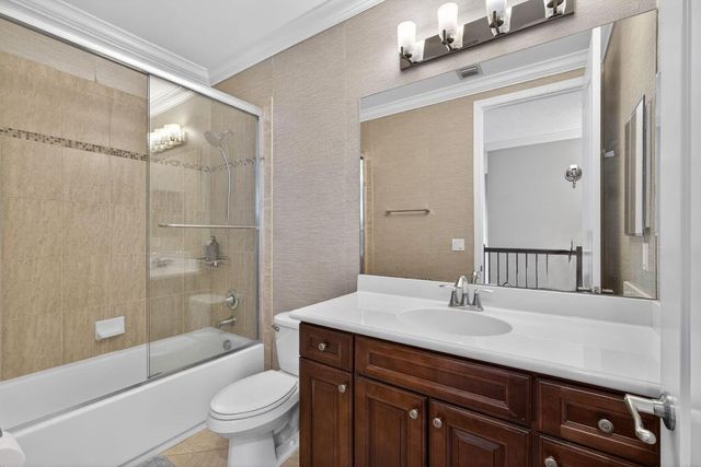 4543 Mediterranean Circle, Palm Beach Gardens, FL 33418