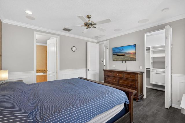 4543 Mediterranean Circle, Palm Beach Gardens, FL 33418