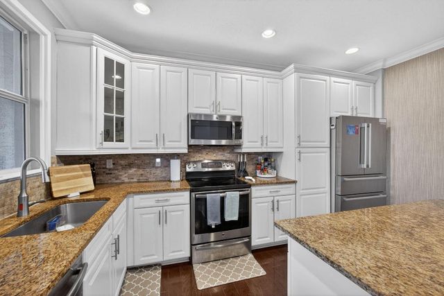 4543 Mediterranean Circle, Palm Beach Gardens, FL 33418