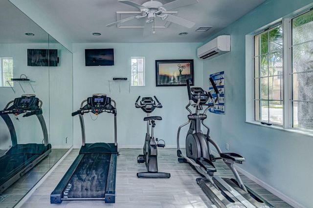 4543 Mediterranean Circle, Palm Beach Gardens, FL 33418