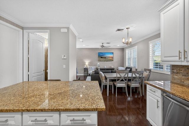 4543 Mediterranean Circle, Palm Beach Gardens, FL 33418