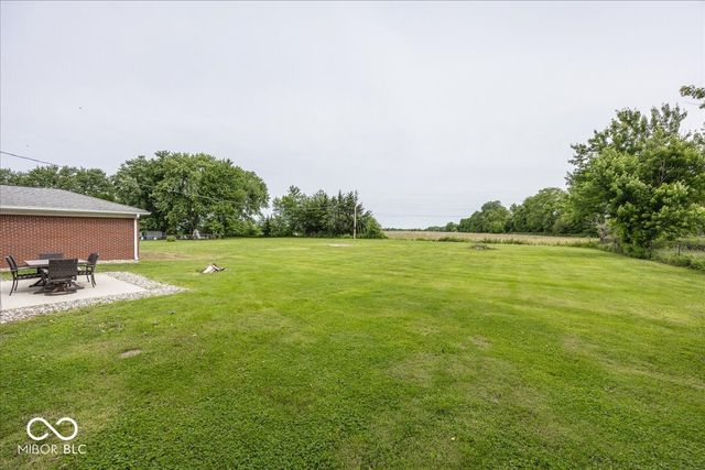 44 W Us Highway 136, Lizton, IN 46149
