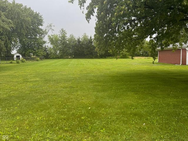 44 W Us Highway 136, Lizton, IN 46149