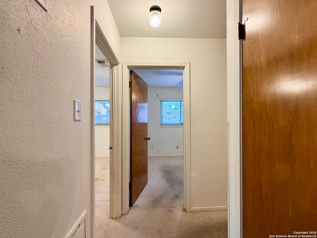 9114 George Kyle, San Antonio, TX 78240