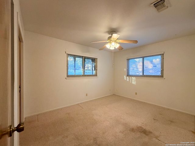 9114 George Kyle, San Antonio, TX 78240