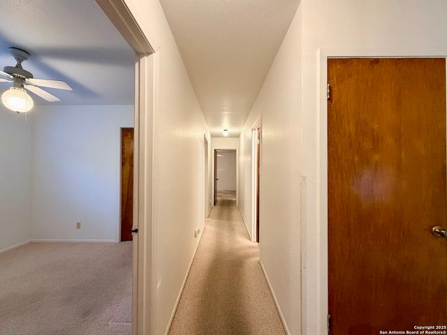 9114 George Kyle, San Antonio, TX 78240