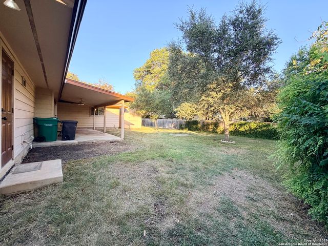 9114 George Kyle, San Antonio, TX 78240