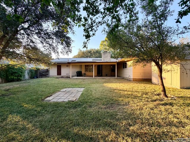 9114 George Kyle, San Antonio, TX 78240