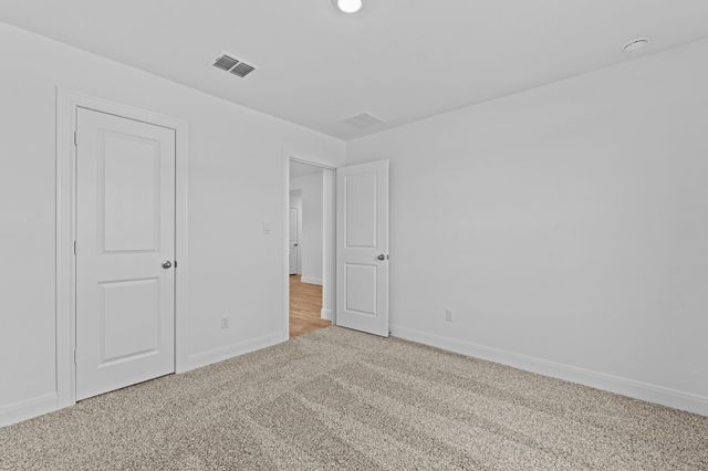 127 Union Pacific DR, Cedar Creek, TX 78612