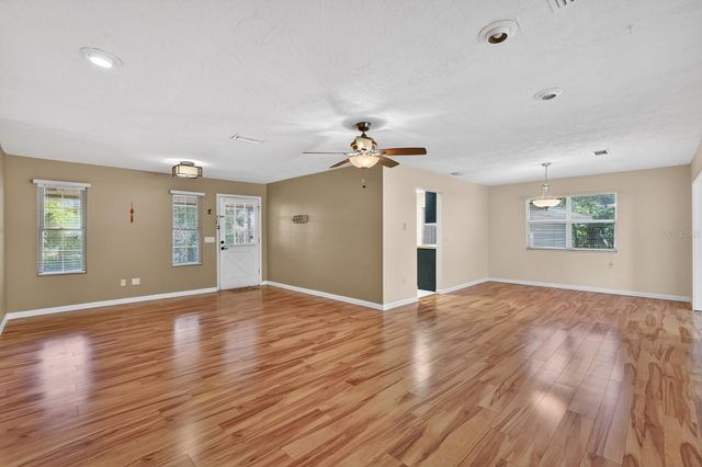 12 DAWSON DRIVE, Palm Coast, FL 32137