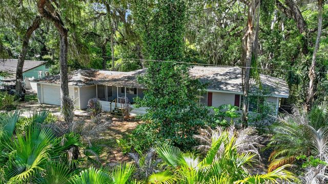 12 DAWSON DRIVE, Palm Coast, FL 32137