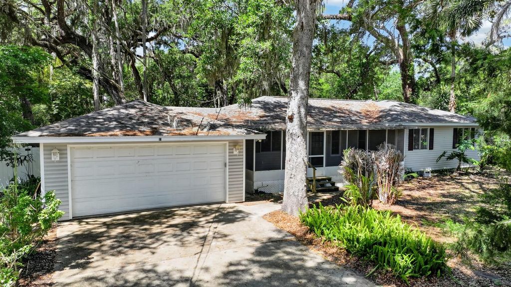 12 DAWSON DRIVE, Palm Coast, FL 32137