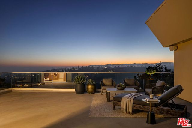 1557 Tower Grove Drive, Beverly Hills, CA 90210