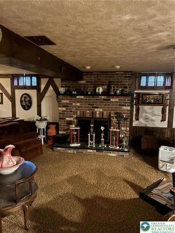 195 Bangor Junction Road, Washington Twp, PA 18013