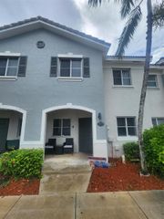2979 SE 15th Ave, Homestead, FL 33035