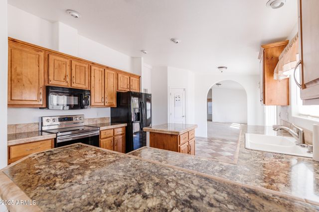 5975 N JO ANN Drive, Rimrock, AZ 86335