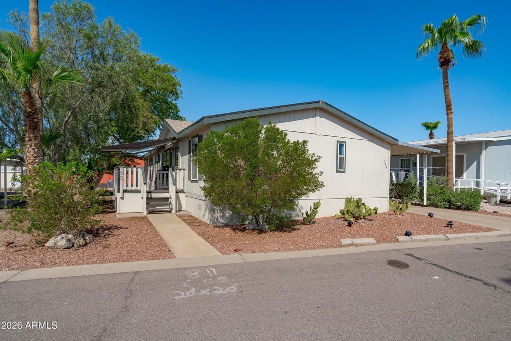 2000 S APACHE #248 Road 248, Buckeye, AZ 85326 — exterior