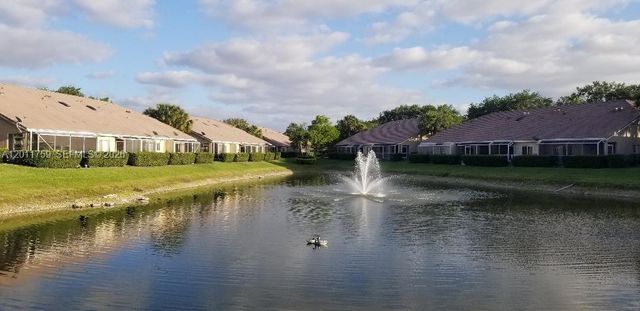 6200 NW 74th Court, Parkland, FL 33067