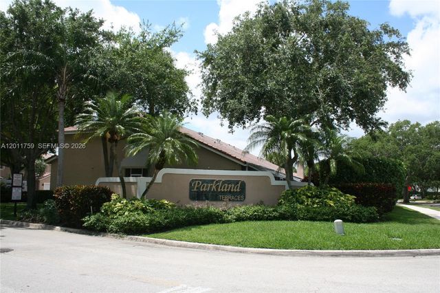 6200 NW 74th Court, Parkland, FL 33067