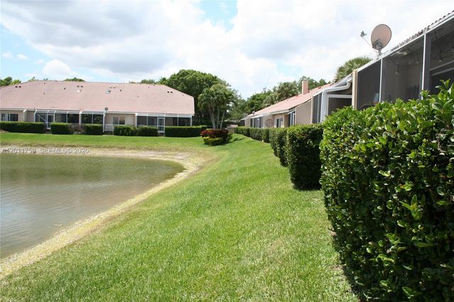 6200 NW 74th Court, Parkland, FL 33067