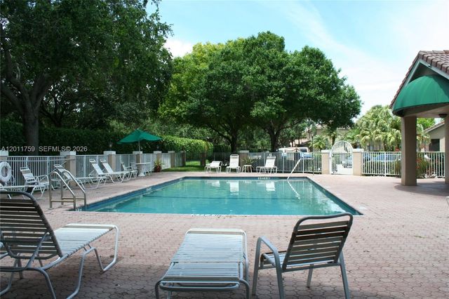 6200 NW 74th Court, Parkland, FL 33067