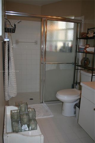 6200 NW 74th Court, Parkland, FL 33067