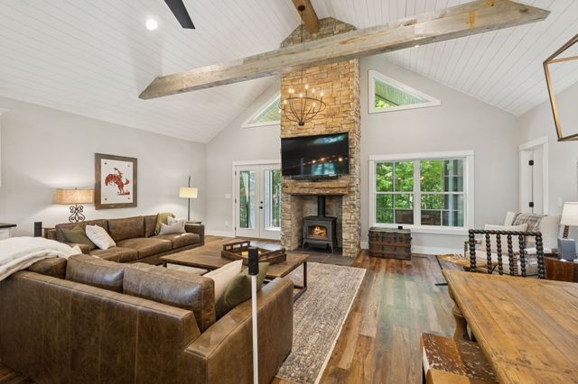 7903 Daugherty Capley Rd, Primm Springs, TN 38476