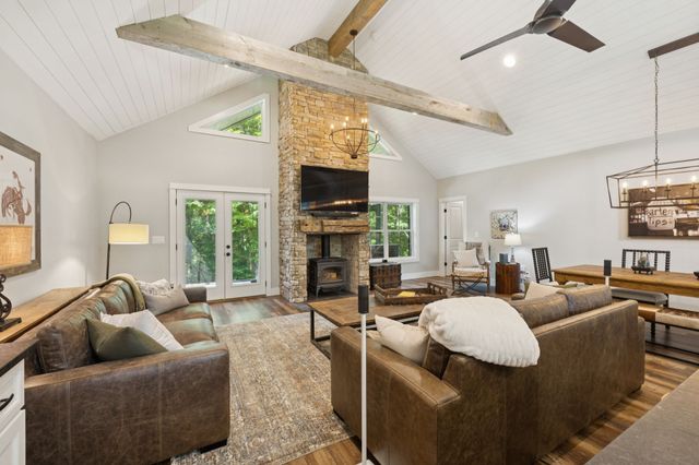 7903 Daugherty Capley Rd, Primm Springs, TN 38476