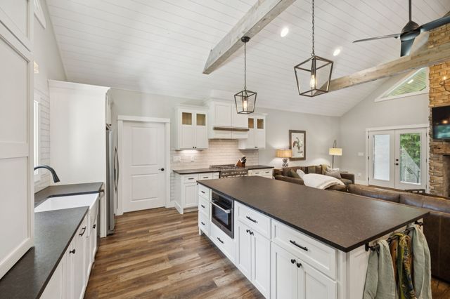 7903 Daugherty Capley Rd, Primm Springs, TN 38476