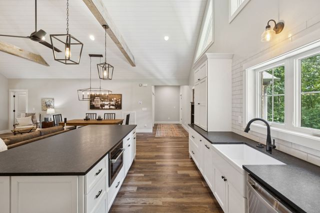 7903 Daugherty Capley Rd, Primm Springs, TN 38476