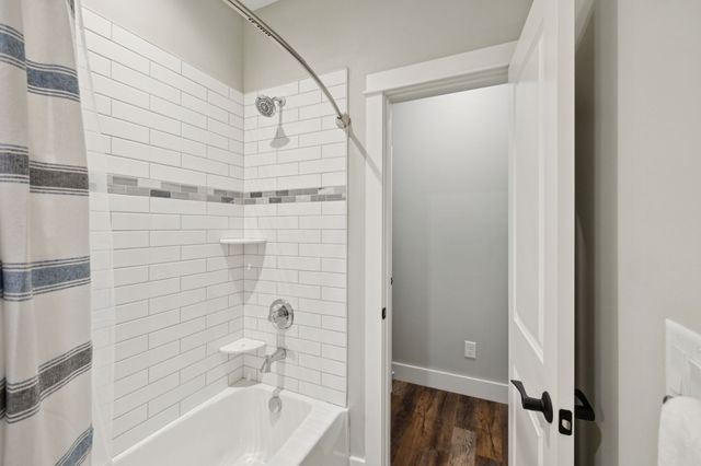 7903 Daugherty Capley Rd, Primm Springs, TN 38476