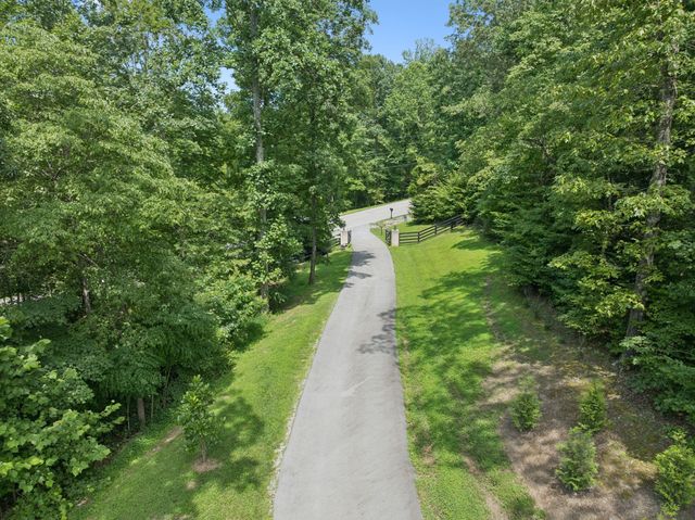 7903 Daugherty Capley Rd, Primm Springs, TN 38476