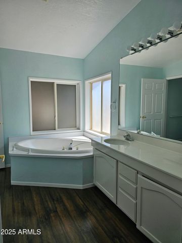 2054 N Thronton Road 143, Casa Grande, AZ 85122