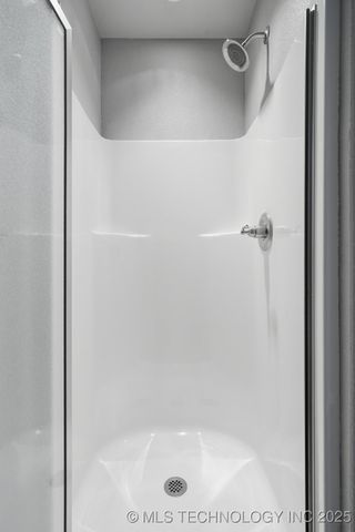 23425 S Hooty Creek Road, Claremore, OK 74019