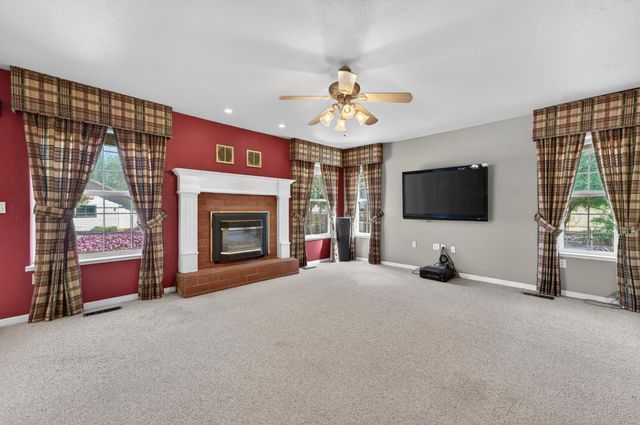 2464 Davis Rd, Williams, CA 95987