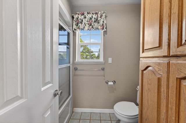 2464 Davis Rd, Williams, CA 95987