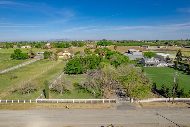 2464 Davis Rd, Williams, CA 95987