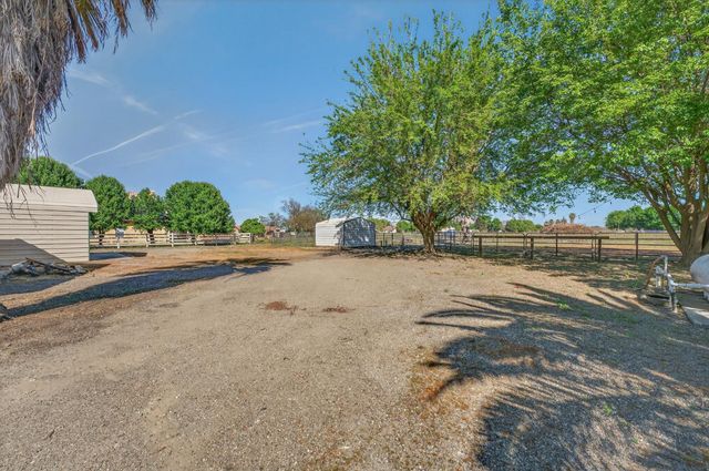 2464 Davis Rd, Williams, CA 95987